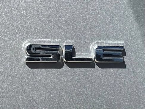 Used 2016 GMC Terrain SLE FWD image 4