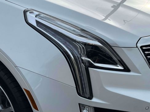 Certified 2024 Cadillac XT5 Premium Luxury image 7