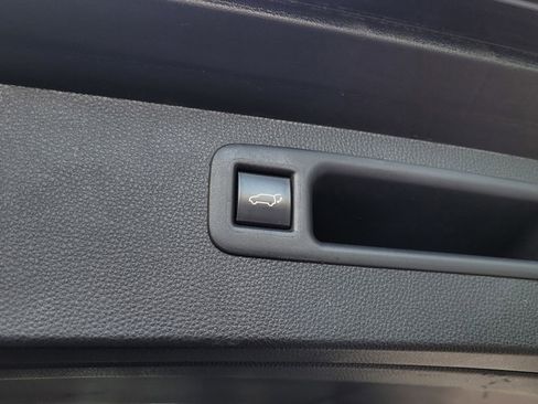 Certified 2022 Toyota Highlander XLE image 27