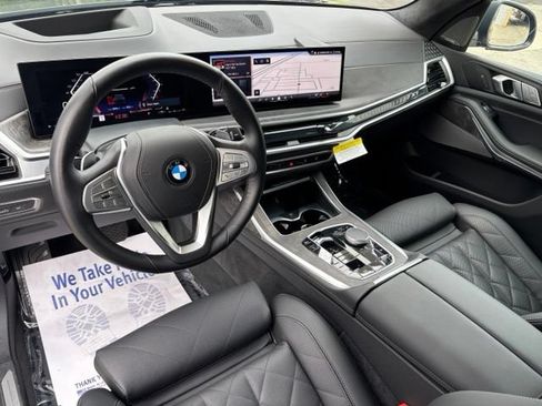 Used 2026 BMW X7 xDrive40i AWD/4WD image 16