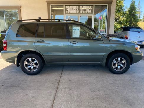 Used 2006 Toyota Highlander Limited FWD image 6