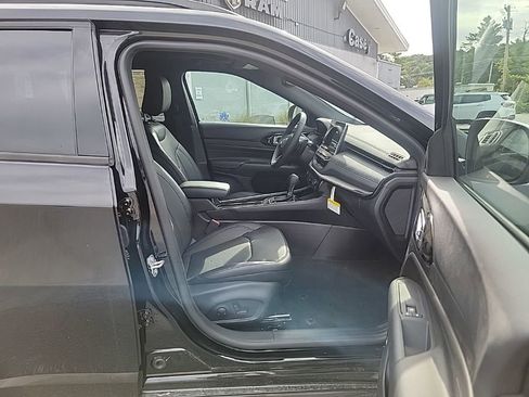 New 2025 Jeep Compass Limited w/ High Altitude Package image 11