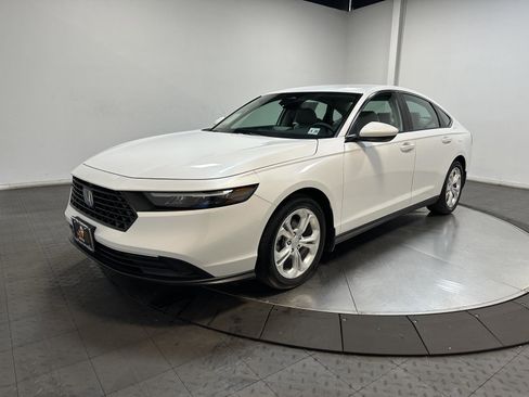 Used 2023 Honda Accord LX image 1