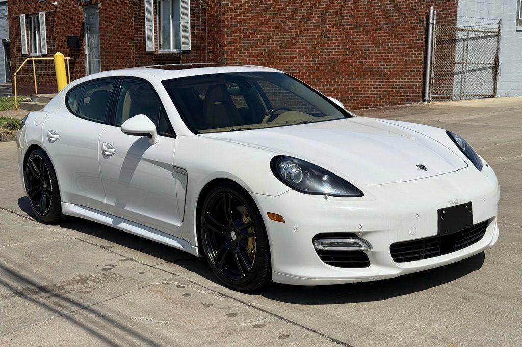 Used 2010 Porsche Panamera 4S AWD/4WD image 4