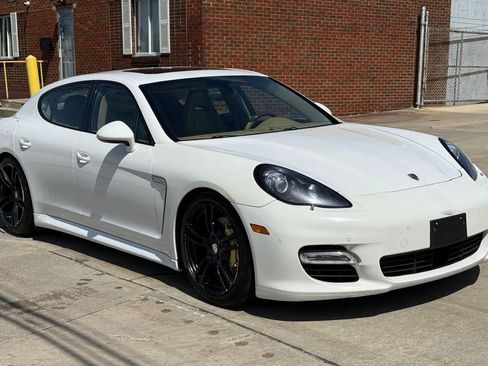 Used 2010 Porsche Panamera 4S AWD/4WD image 4