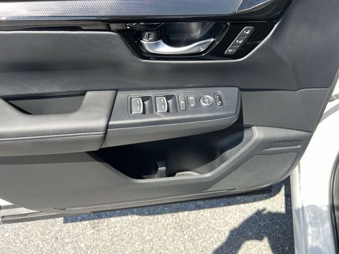 Used 2024 Honda CR-V EX-L image 15