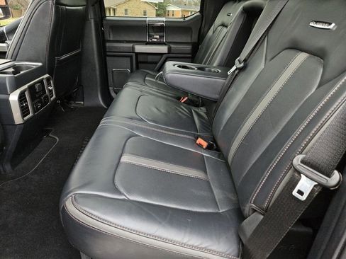 Used 2022 Ford F350 Platinum w/ FX4 Off-Road Package image 30