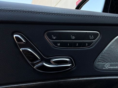 Used 2016 Mercedes-Benz S 550 Sedan image 31