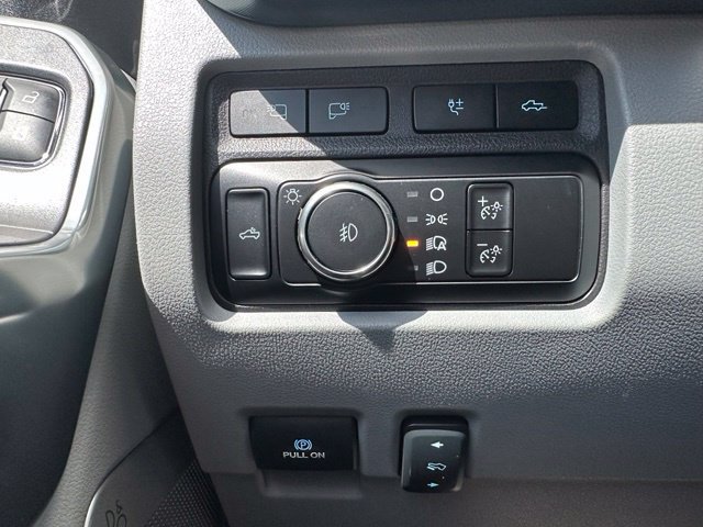 Used 2024 Ford F450 Limited w/ FX4 Off-Road Package AWD/4WD image 29
