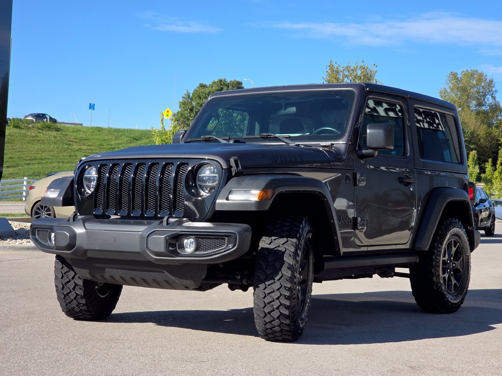 Used 2022 Jeep Wrangler Sport AWD/4WD image 18