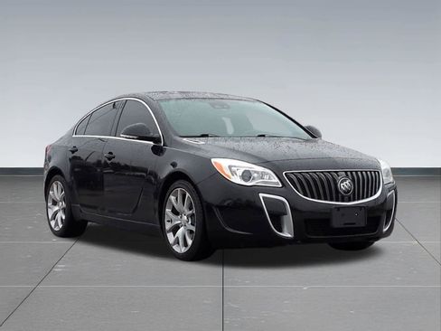 Used 2017 Buick Regal GS w/ Driver Confidence Package #2 image 9