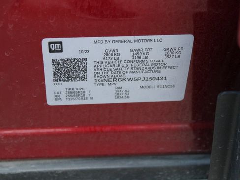 Used 2023 Chevrolet Traverse LT image 31