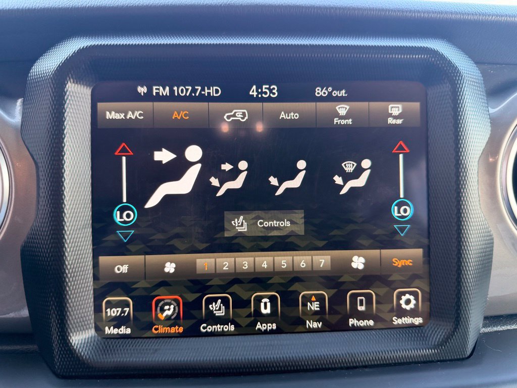 Used 2021 Jeep Wrangler Unlimited Sahara AWD/4WD image 34