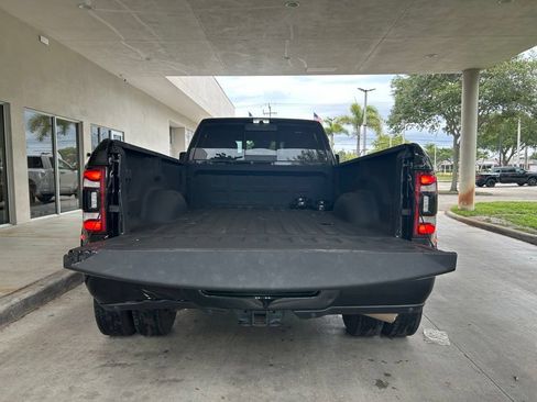 Used 2024 RAM 3500 Limited w/ Night Edition AWD/4WD image 40