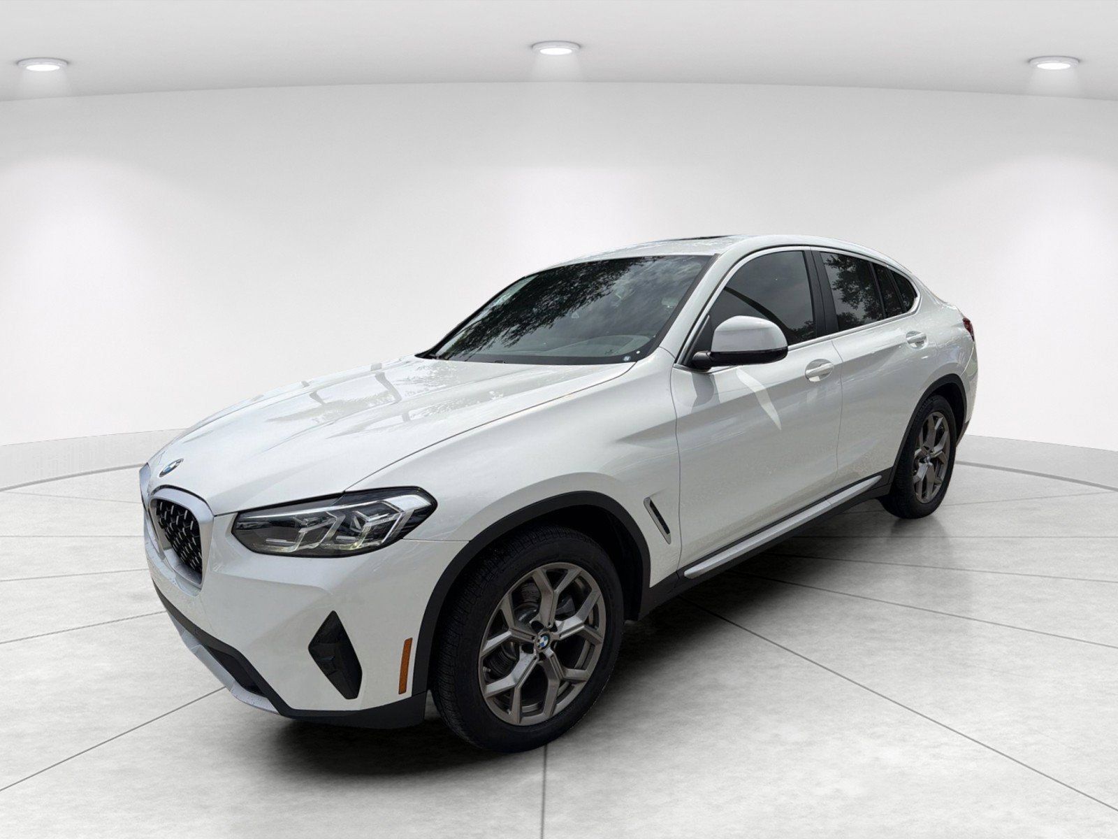 Certified 2023 BMW X4 xDrive30i w/ Convenience Package AWD/4WD image 7