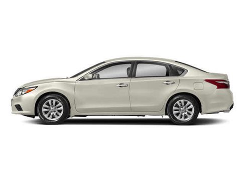 Used 2018 Nissan Altima 2.5 SV FWD image 3