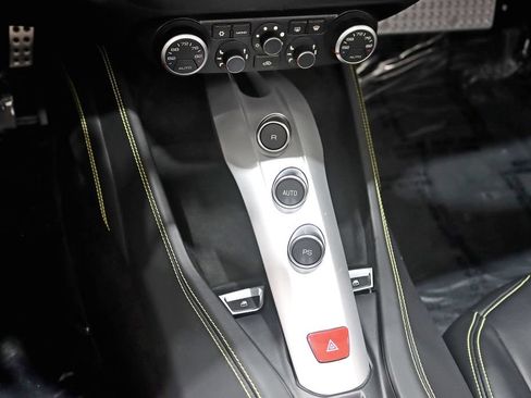 Used 2016 Ferrari California T RWD image 24