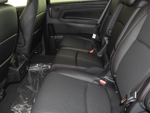 New 2026 Honda Odyssey Sport-L image 15
