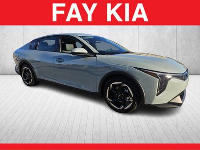 New 2025 Kia K4 EX
