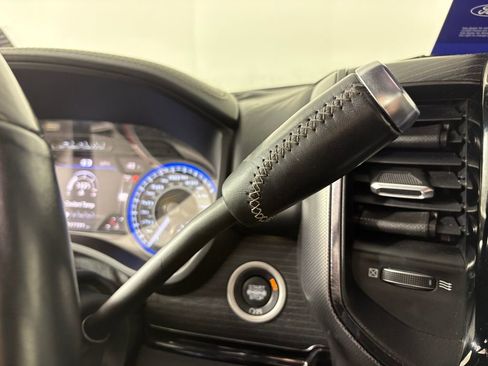 Used 2022 RAM 3500 Limited AWD/4WD image 22