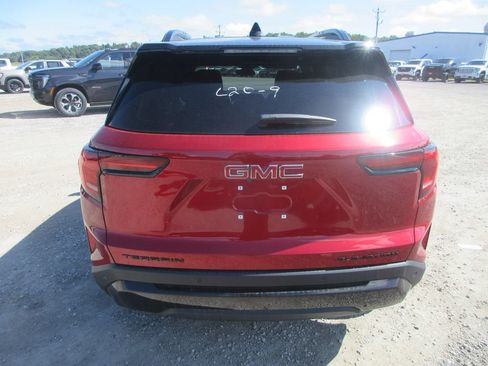 New 2027 GMC Terrain Elevation w/ Elevation Premium Package FWD image 5