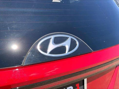 Used 2024 Hyundai Tucson Limited FWD image 10
