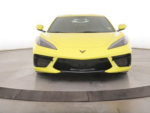 Used 2021 Chevrolet Corvette Stingray Coupe w/ 1LT RWD image 13