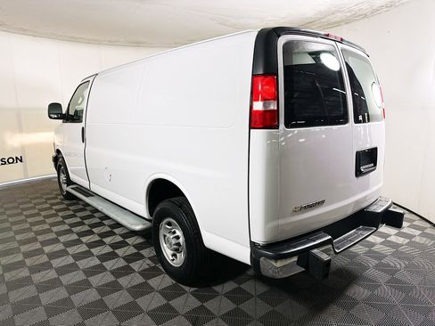 Used 2024 Chevrolet Express 2500 w/ Driver Convenience Package image 5