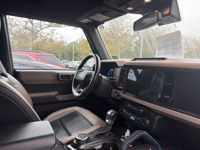 Used 2023 Ford Bronco Wildtrak AWD/4WD image 13