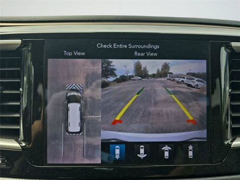 Used 2018 Chrysler Pacifica Touring-L w/ Advanced Safetytec Group FWD image 15