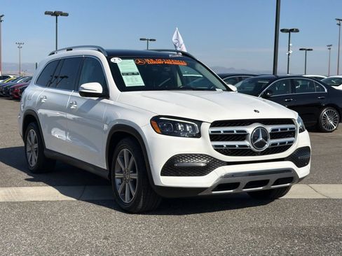 Used 2023 Mercedes-Benz GLS 450 4MATIC image 4