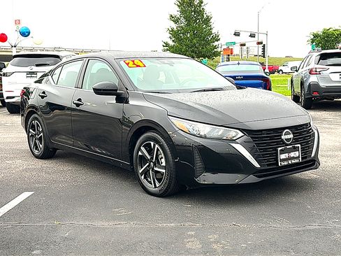 Used 2024 Nissan Sentra SV FWD image 10