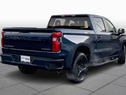 Used 2022 Chevrolet Silverado 1500 Custom image 12