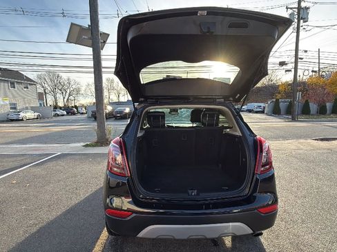 Used 2019 Buick Encore Preferred image 27