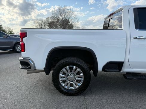 Used 2022 Chevrolet Silverado 2500 LTZ w/ LTZ Plus Package image 34