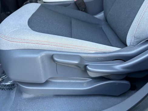 Used 2020 Chevrolet Bolt LT FWD image 14