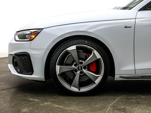 Used 2023 Audi A4 2.0T Premium Plus w/ Premium Plus Package image 9