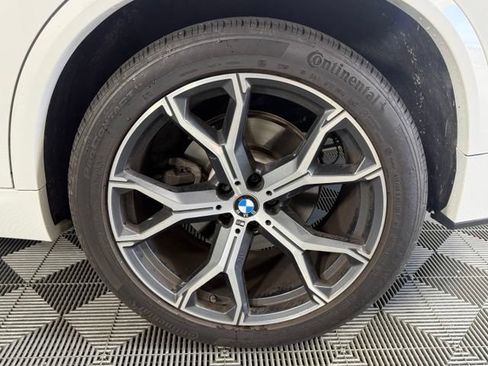 Used 2023 BMW X5 sDrive40i w/ M Sport Package RWD image 8