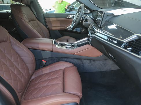 New 2026 BMW X6 M60i image 14