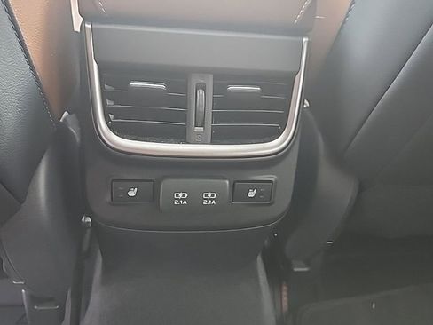 Used 2020 Subaru Outback Touring image 12