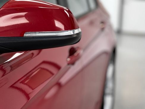 Used 2015 BMW 320i xDrive Sedan image 12