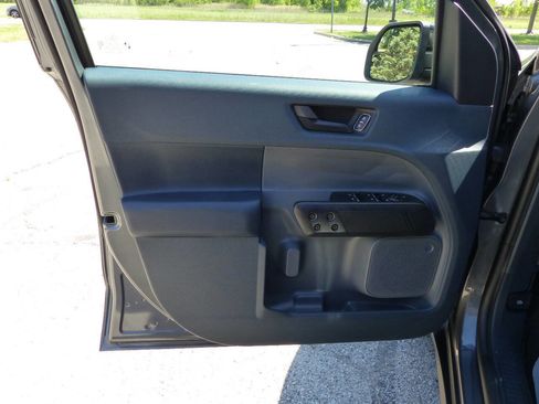 Used 2024 Ford Maverick XLT w/ XLT Luxury Package AWD/4WD image 19