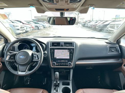 Used 2019 Subaru Outback 2.5i Touring image 20