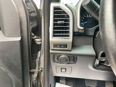 Used 2017 Ford F150 Lariat AWD/4WD image 15