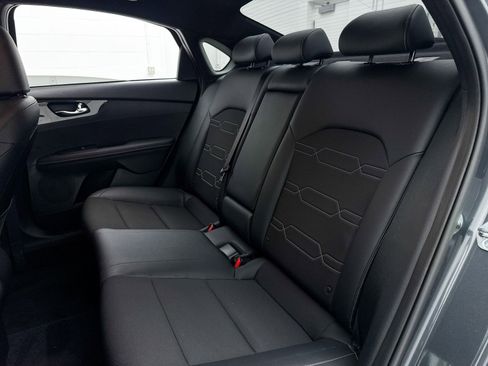 Certified 2024 Kia Forte GT-Line image 33