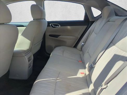 Used 2017 Nissan Sentra SV w/ Driver's Assist Package image 17