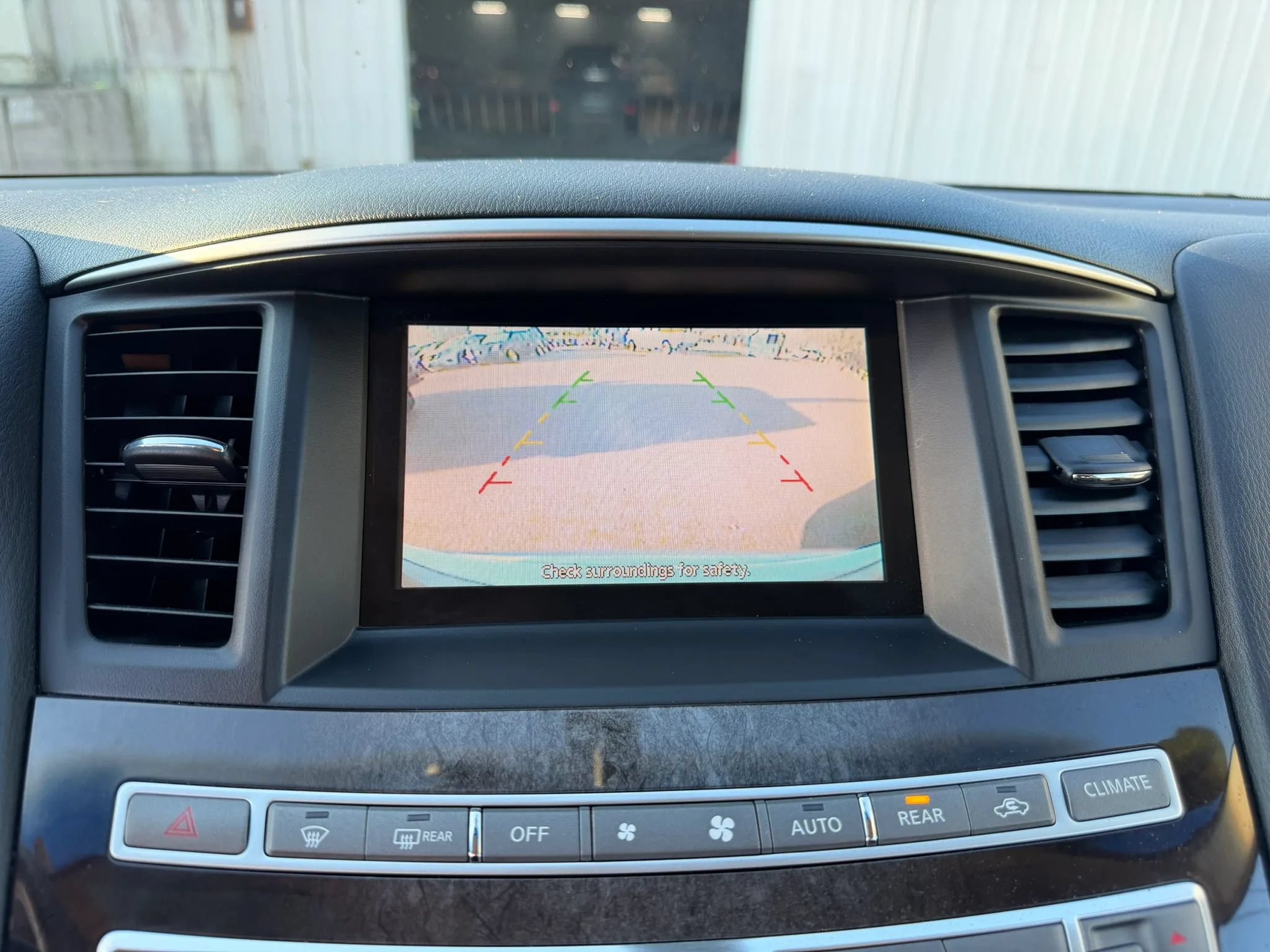 Used 2013 INFINITI JX35 FWD w/ Cargo Pkg image 23