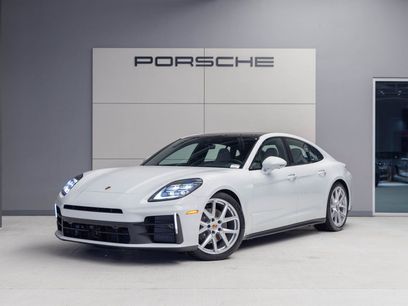 New 2026 Porsche Panamera 4