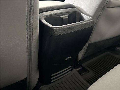Certified 2023 Toyota Tacoma SR5 AWD/4WD image 33