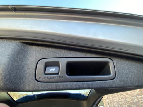 Used 2019 Honda CR-V EX-L image 14